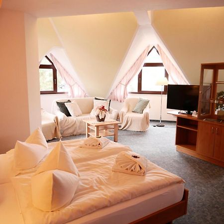 Hotel Waldesruh Lengefeld  Bagian luar foto