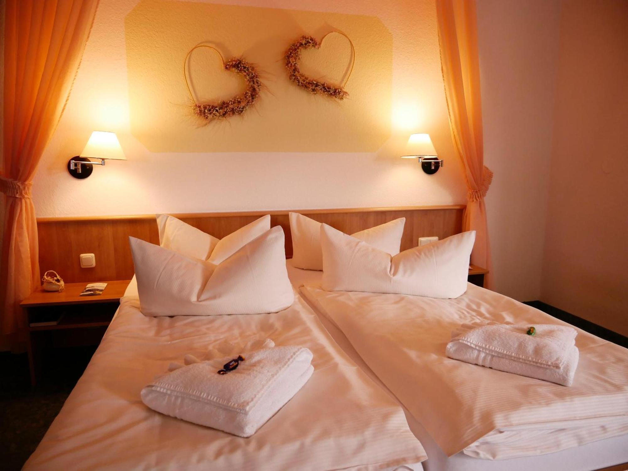 Hotel Waldesruh Lengefeld  Bagian luar foto